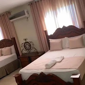 2* Apartahotel Aparta Venecia Montecristi